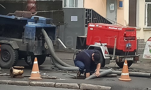 Ремонт городского водопровода в Украине